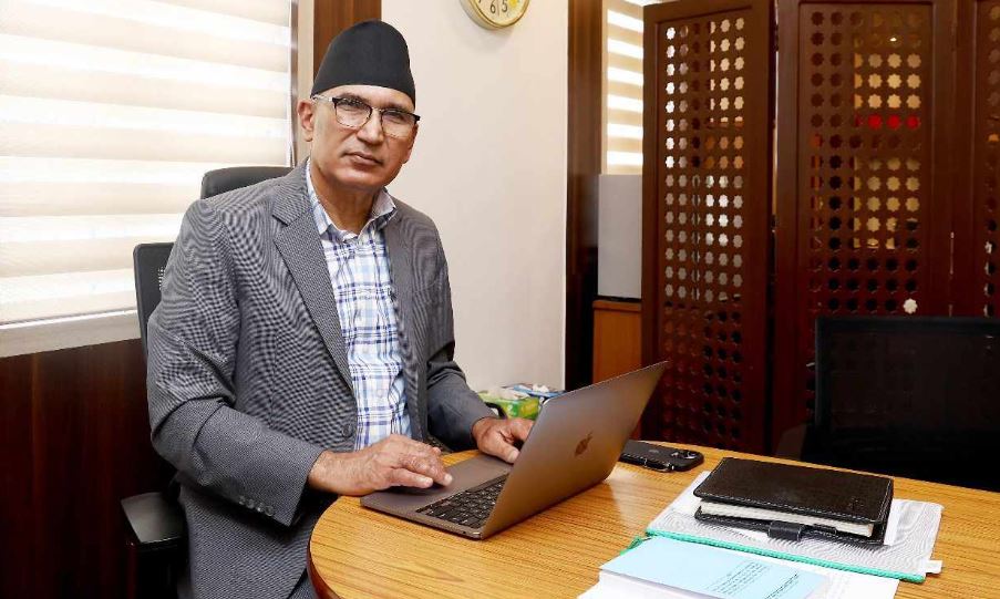सरकार गठन भएको एक वर्ष पुरा अर्थमन्त्री भन्छन्, 'गर्व गर्न लायक उपलब्धि भएका छन्'